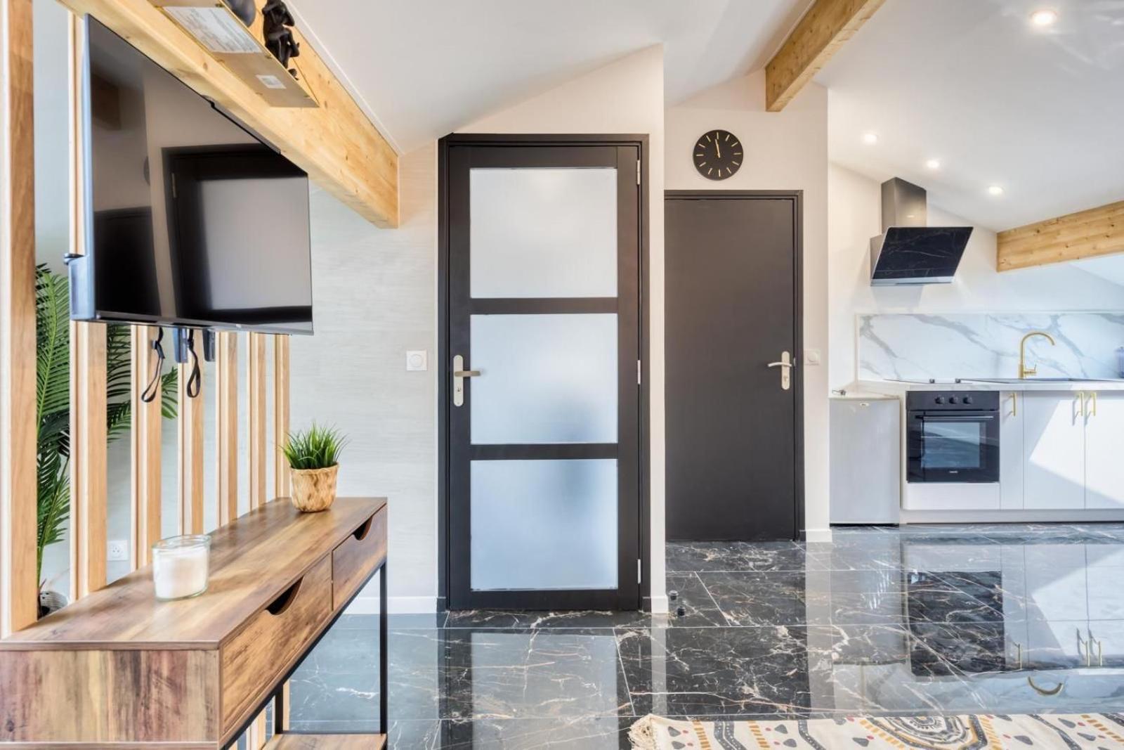 Studio 1 Coubron Экстерьер фото