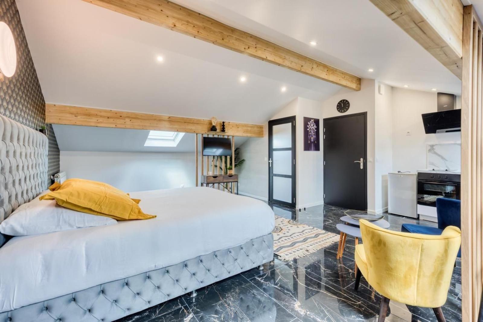 Studio 1 Coubron Экстерьер фото